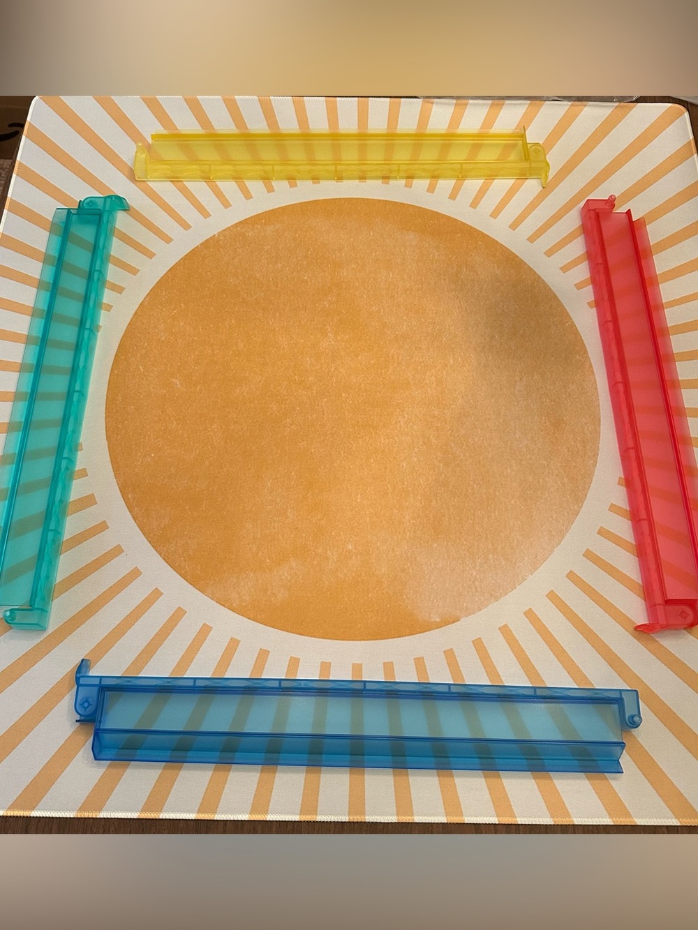 Sunny Striped Mahjong Mat with Colorful plastic Racks